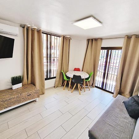 Apartment Carlos V - 1C Μπένιντορμ Εξωτερικό φωτογραφία