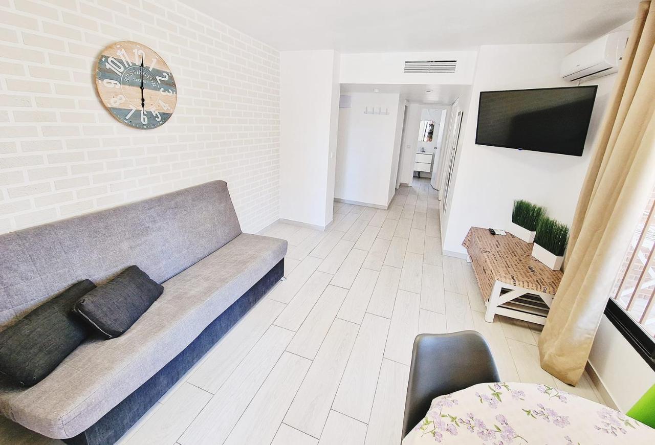 Apartment Carlos V - 1C Μπένιντορμ Εξωτερικό φωτογραφία