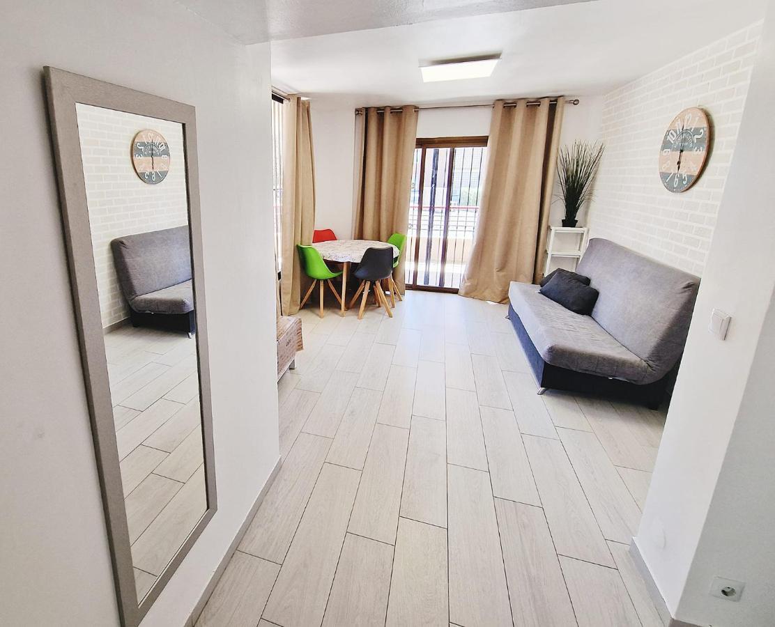Apartment Carlos V - 1C Μπένιντορμ Εξωτερικό φωτογραφία