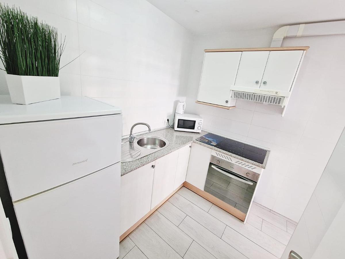 Apartment Carlos V - 1C Μπένιντορμ Εξωτερικό φωτογραφία